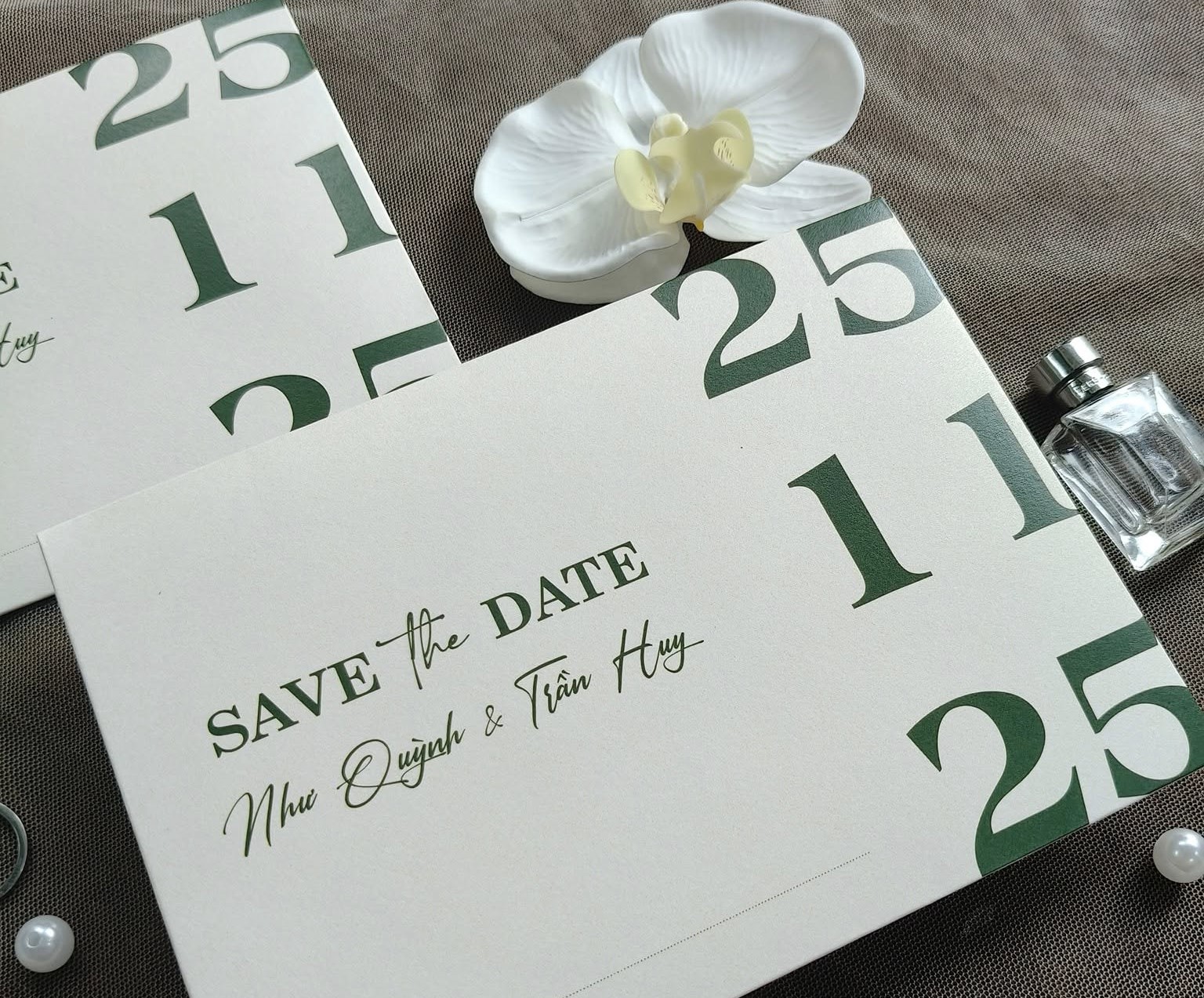 THIỆP CƯỚI FOREST SERENITY: VẺ ĐẸP TỐI GIẢN VÀ SANG TRỌNG